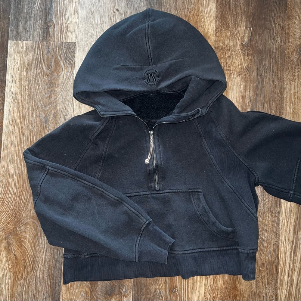 LULULEMON SCUBA HOODIE